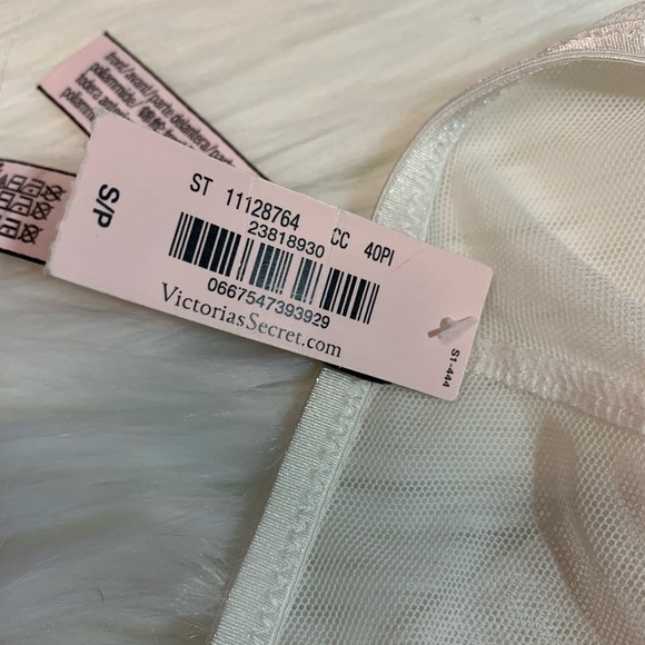 NWT Iridescent Sequined Shortie Small - Picture 7 of 8